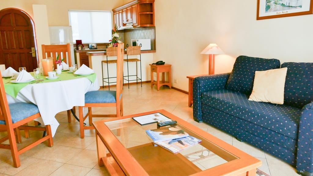 El Ameyal Hotel And Family Suites Cabo San Lucas Exteriör bild