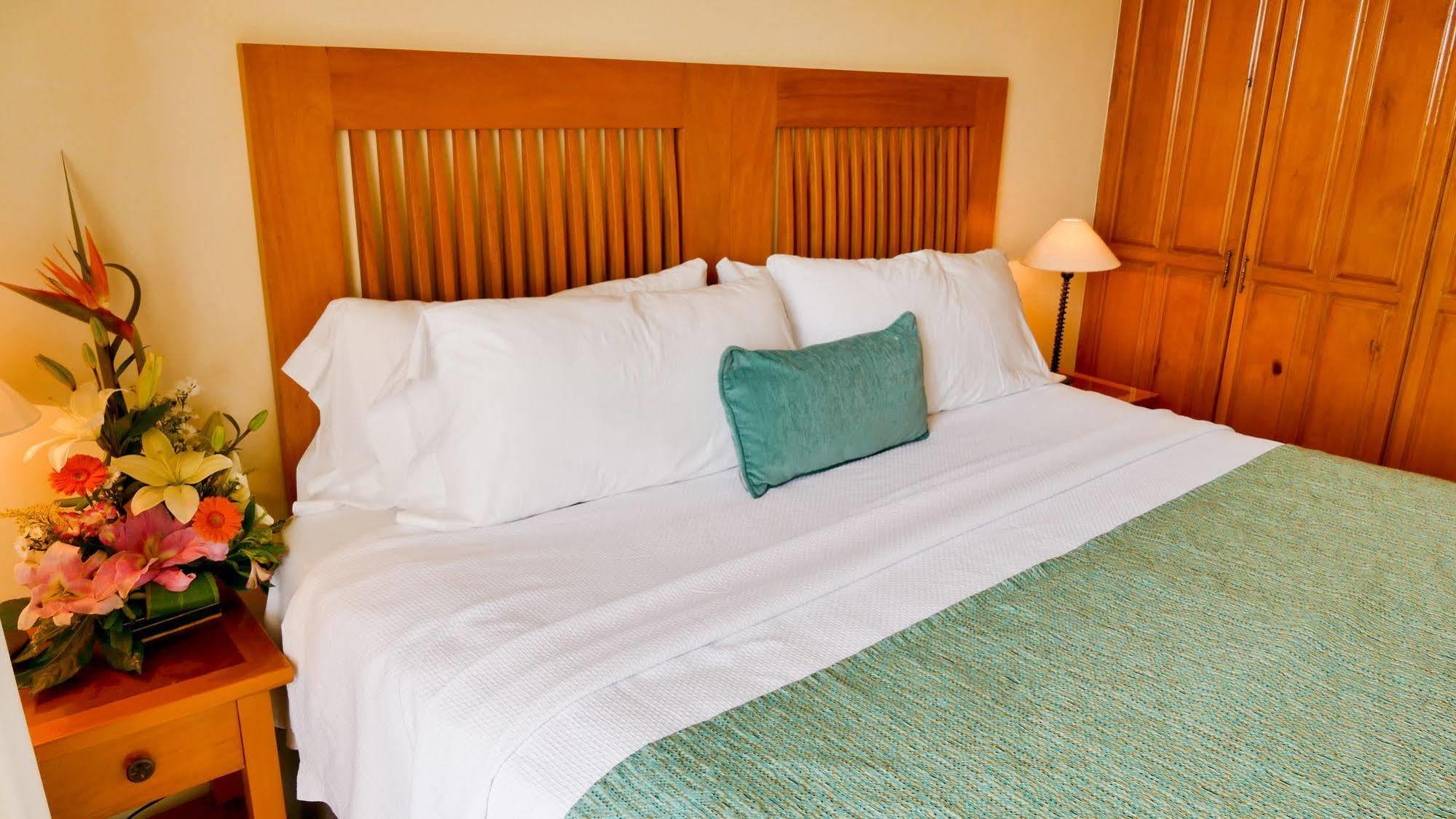 El Ameyal Hotel And Family Suites Cabo San Lucas Exteriör bild